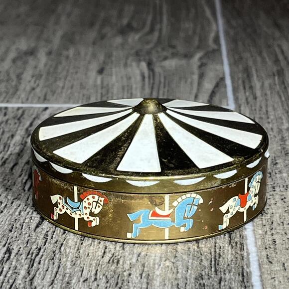VINTAGE MERRI-GO-ROUND COMPACT RARE CIRCUS TENT NOVELTY FIGURAL VANITY CASE 40'S